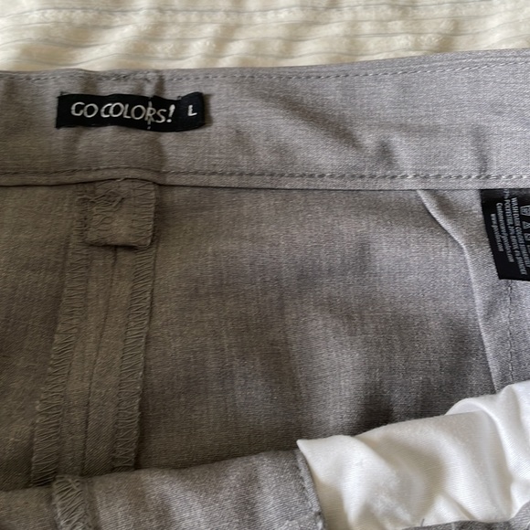 Grey pants - Picture 3 of 3